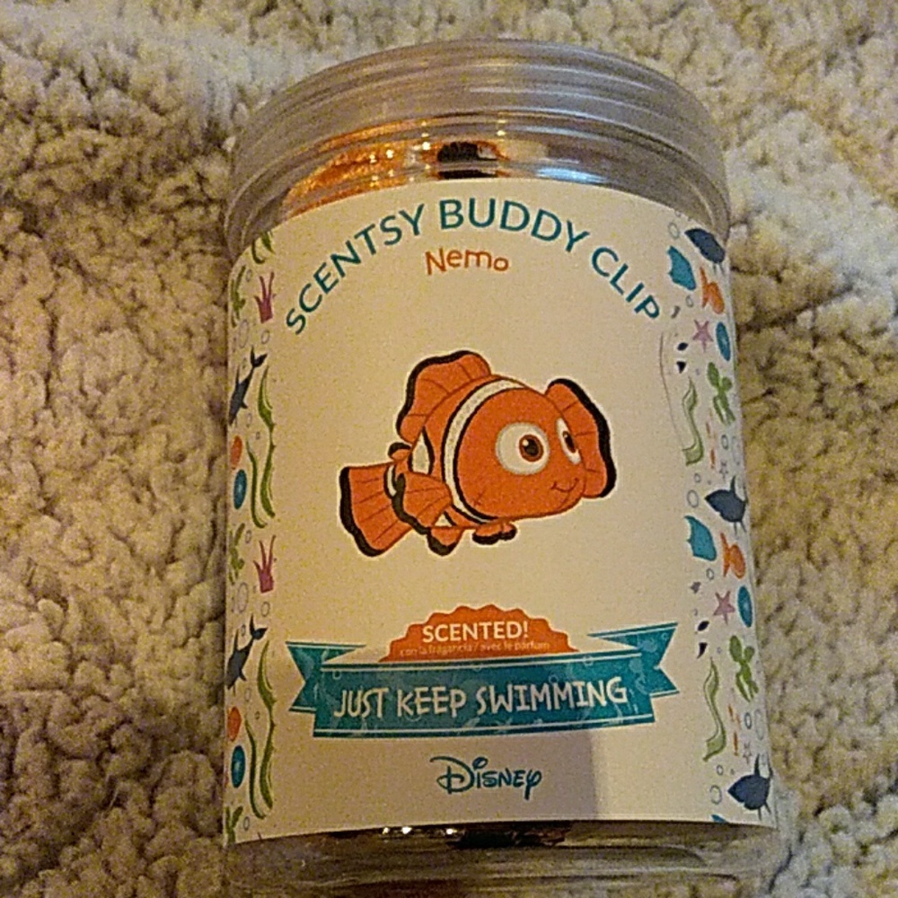 Nemo bag clip (scented)